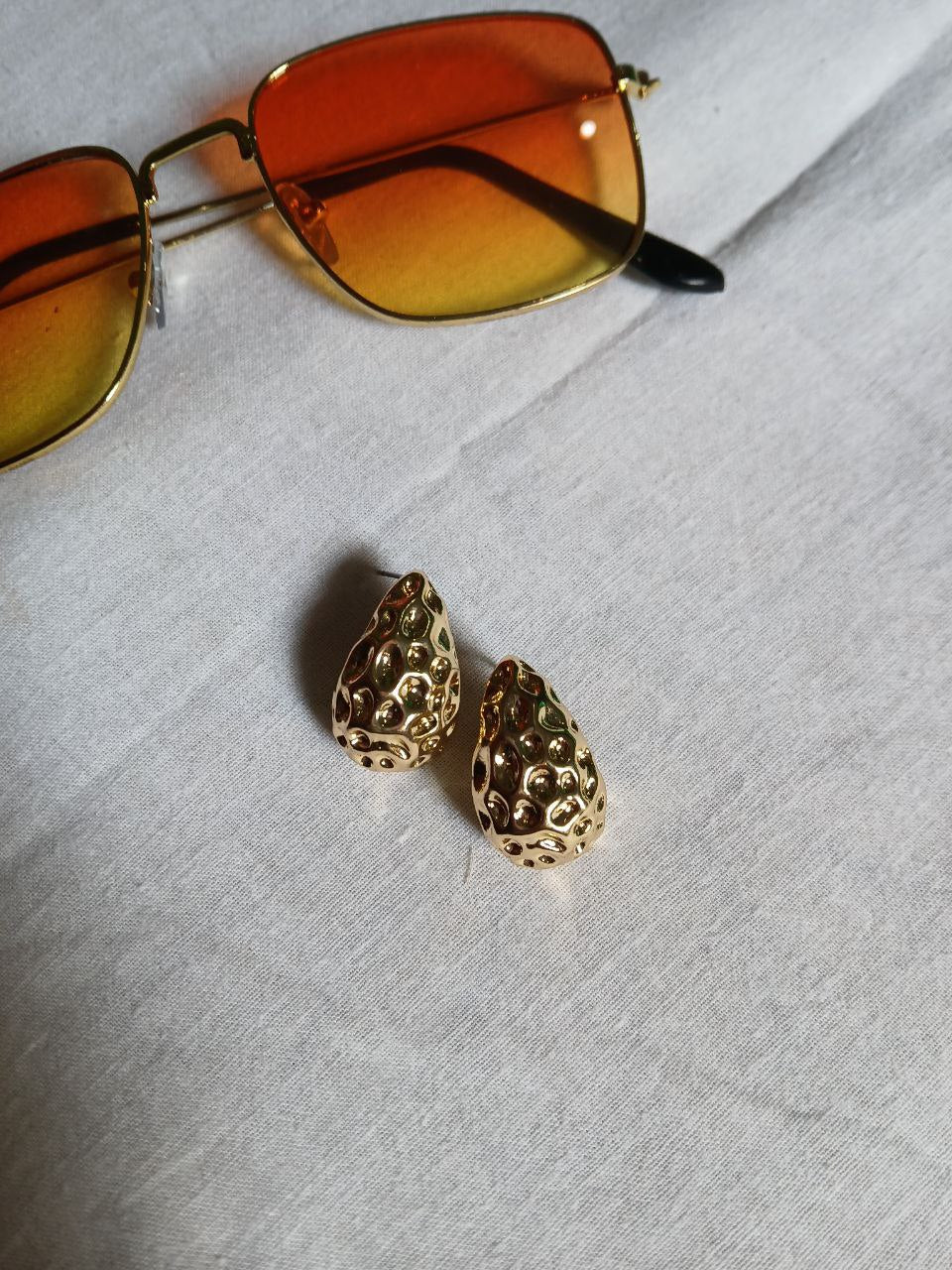 Vintage Pattern  Dome Stud