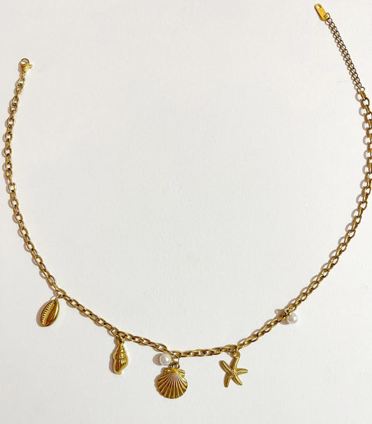 Golden Sea Shell Charm Antitarnish Necklace - Ocean Inspired Jewelry